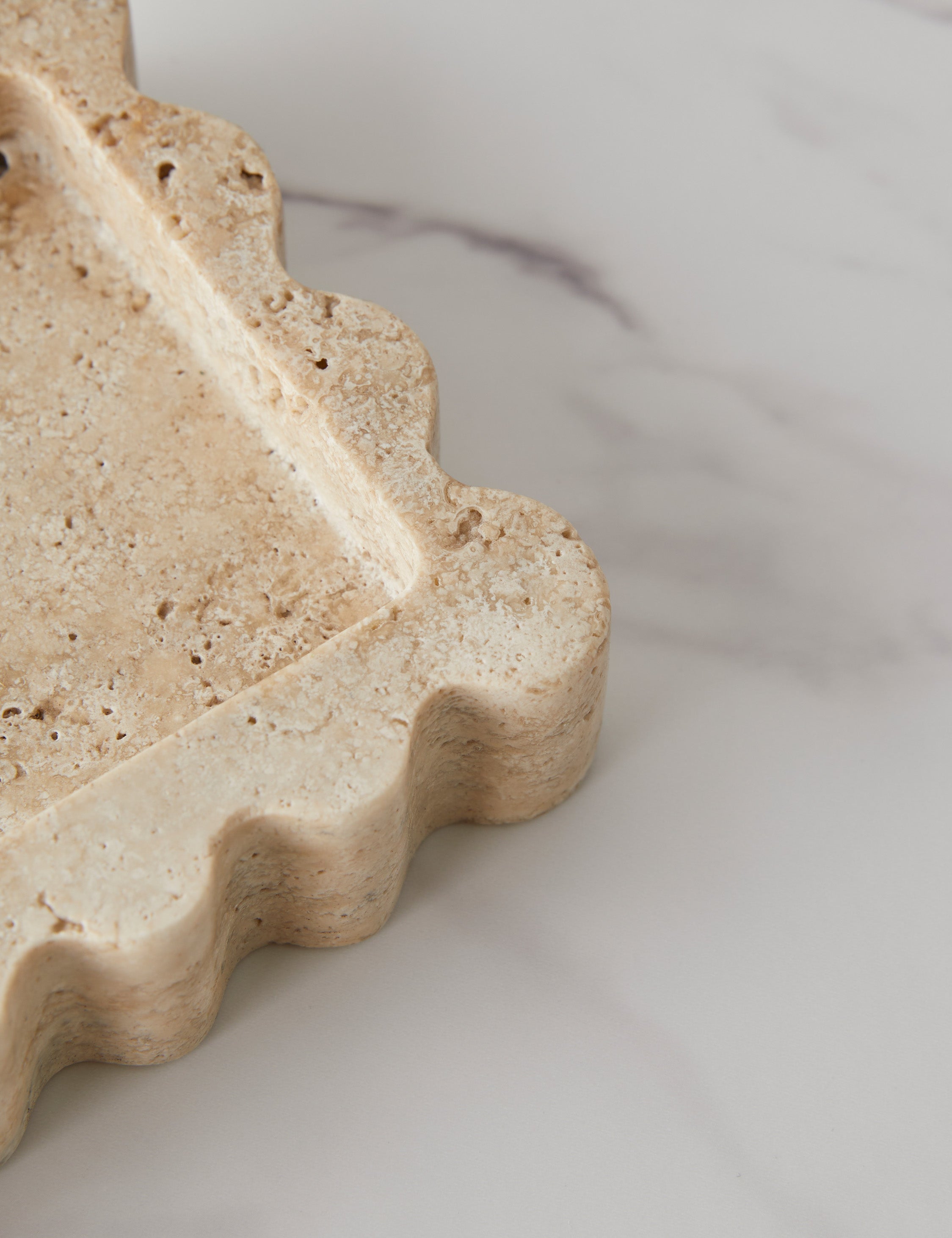 Sculptural Scalloped Stone Tray - CherryGoldMarble - Image 4